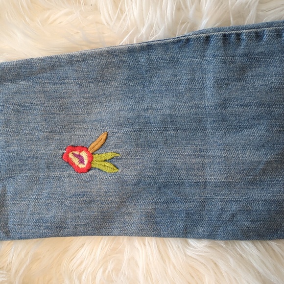 Joe's Jeans 1971 Vintage - Picture 5 of 9